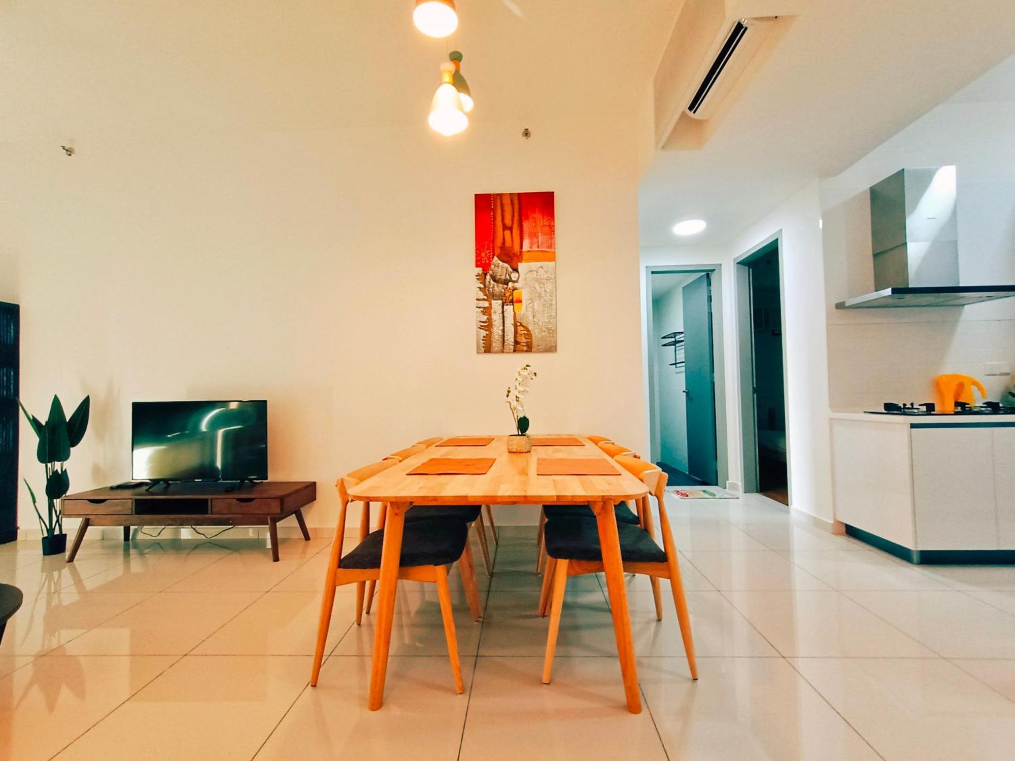 New Georgetown Instagramable 2Br Homestay For 10Pax 无敌美景两房民宿 Beacon Executive Suite Bagian luar foto