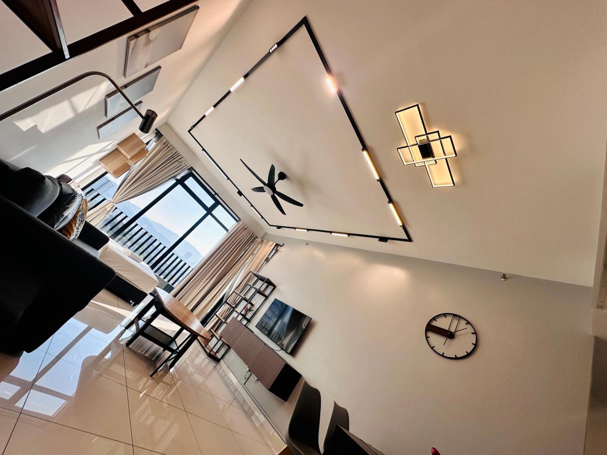 New Georgetown Instagramable 2Br Homestay For 10Pax 无敌美景两房民宿 Beacon Executive Suite Bagian luar foto