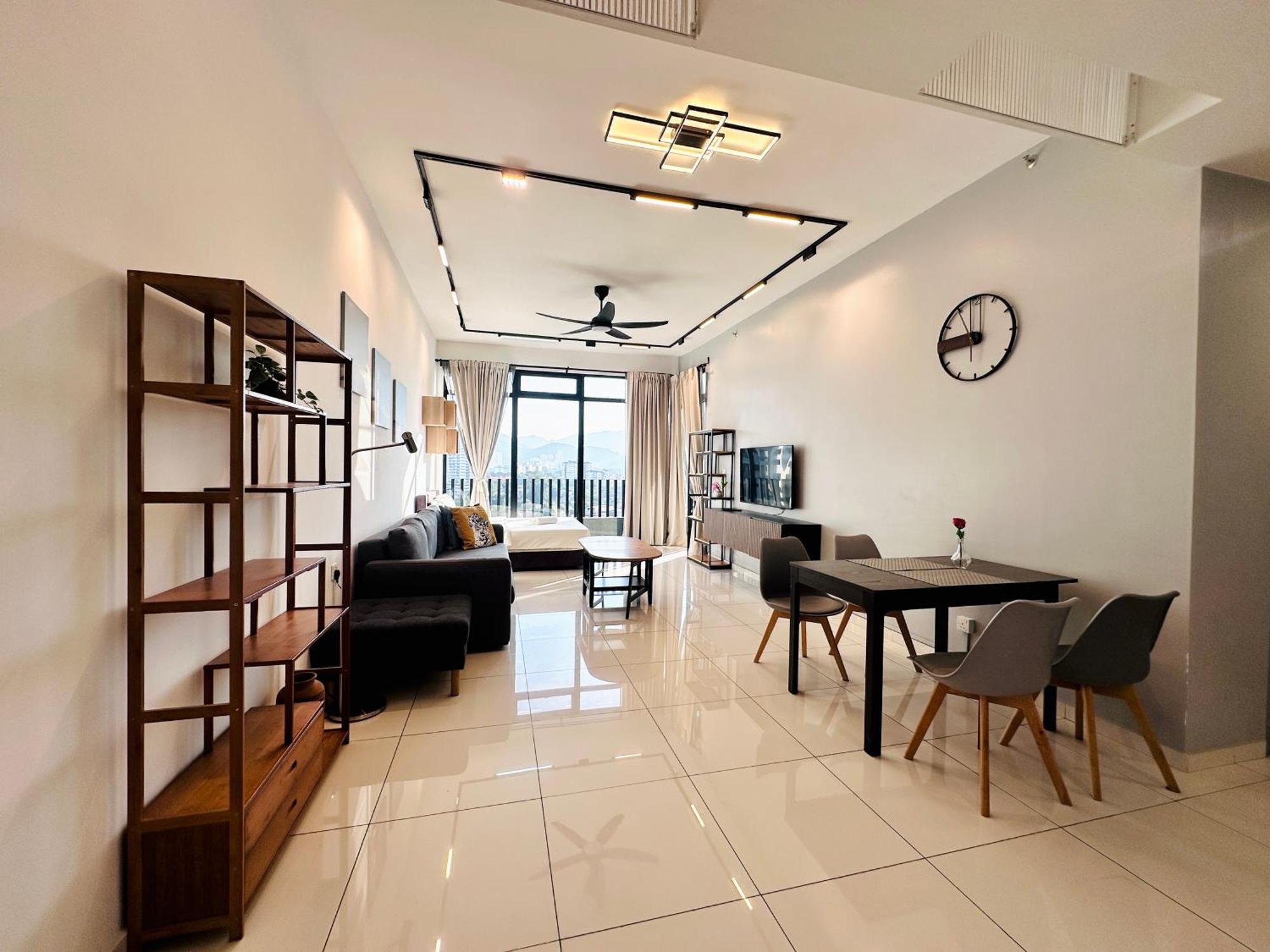 New Georgetown Instagramable 2Br Homestay For 10Pax 无敌美景两房民宿 Beacon Executive Suite Bagian luar foto