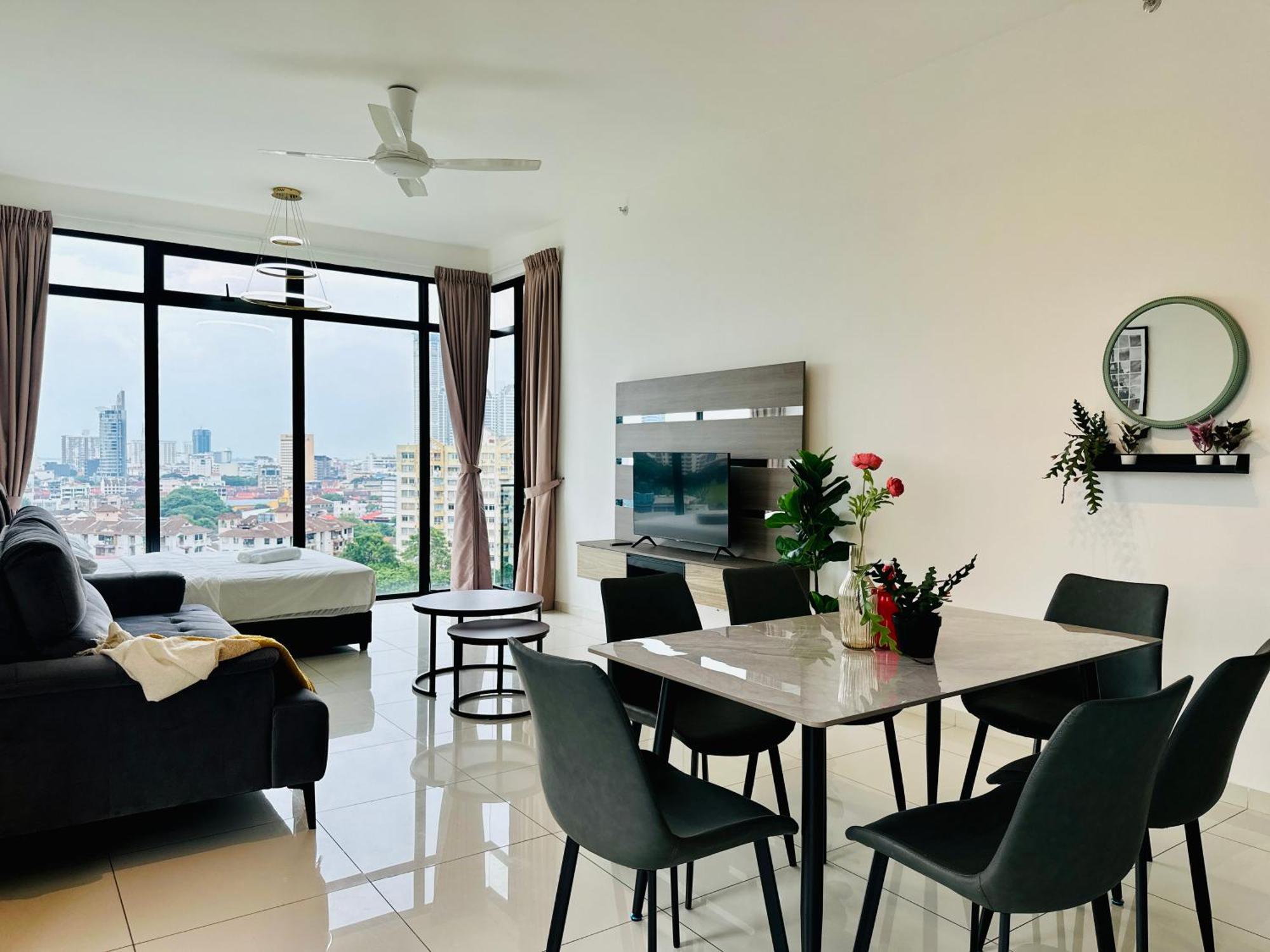 New Georgetown Instagramable 2Br Homestay For 10Pax 无敌美景两房民宿 Beacon Executive Suite Bagian luar foto